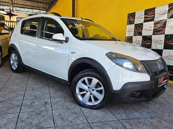 RENAULT SANDERO 1.6 STEPWAY 16V FLEX 4P AUTOMÁTICO RENAULT SANDERO 1.6 STEPWAY 16V FLEX 4P AUTOMÁTICO